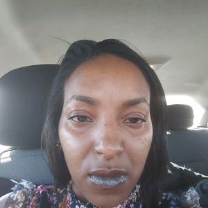 Meet your Posher, Shera